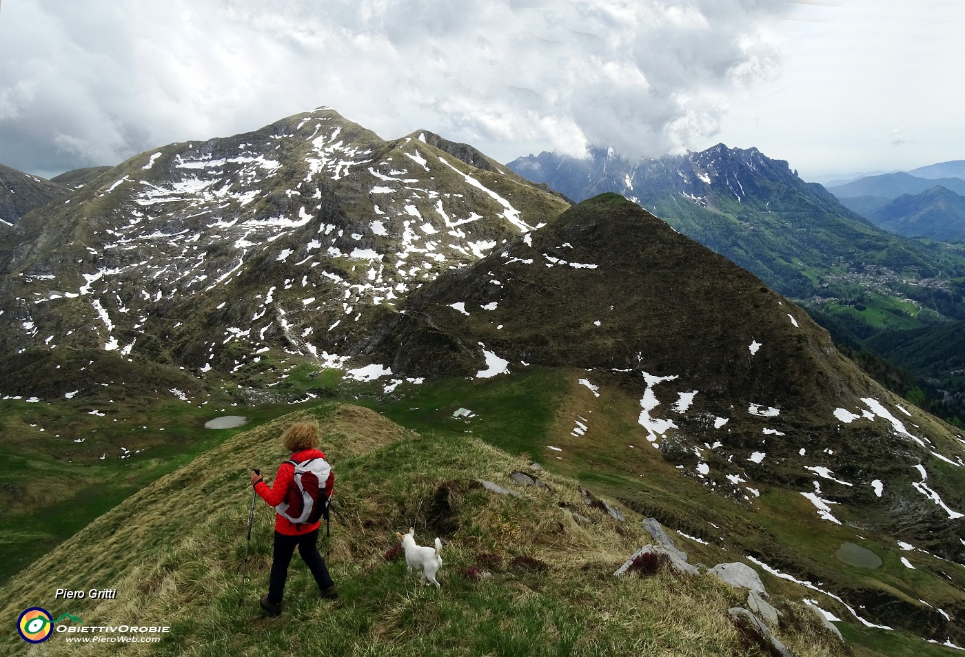 77 Scendiamo da Cima degli Agnelli verso Baita Camplano.JPG -                                